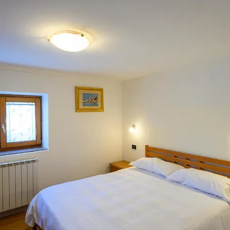 Casa Flory * ורבאניה
